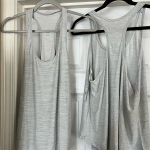 Old navy activ tank 2pack NWT